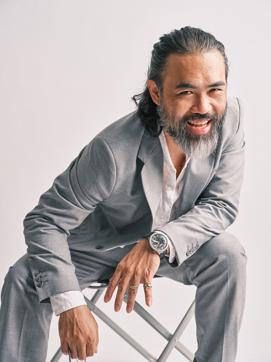 Master stylist Pham Huy Viet